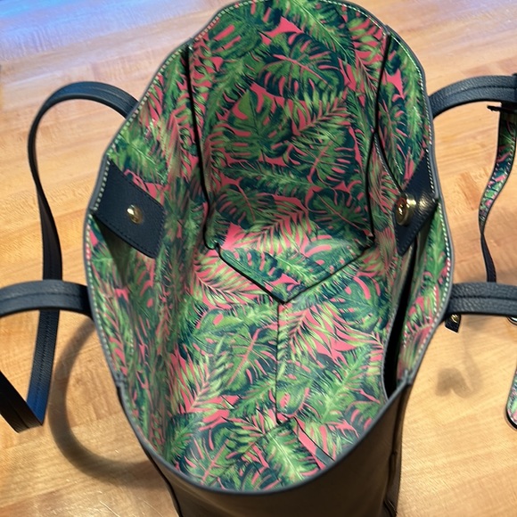 NWOT Tommy Bahama bag - Picture 8 of 15